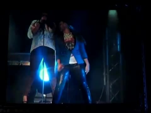 Demi Unbroken Live In Panama (2811) - Demi - Unbroken Live In Panama City Part oo5