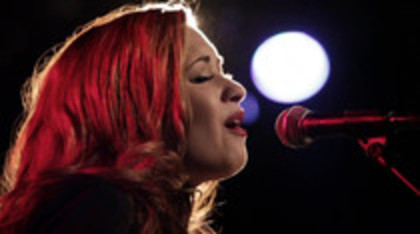 Demi Lovato - Give Your Heart A Break Piano only version (2934) - Demi - Give Your Heart A Break Piano only version Part oo7