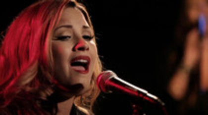 Demi Lovato - Give Your Heart A Break Piano only version (2974) - Demi - Give Your Heart A Break Piano only version Part oo7