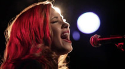 Demi Lovato - Give Your Heart A Break Piano only version (2903) - Demi - Give Your Heart A Break Piano only version Part oo7