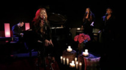 Demi Lovato - Give Your Heart A Break Piano only version (2955) - Demi - Give Your Heart A Break Piano only version Part oo7