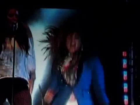 Demi Unbroken Live In Panama (3445)