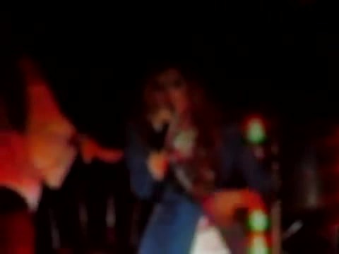 Demi Unbroken Live In Panama (3599)