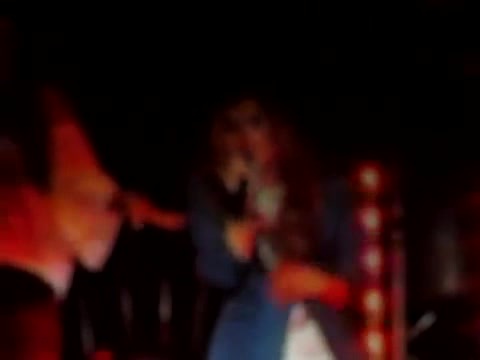 Demi Unbroken Live In Panama (3602)