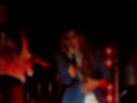 Demi Unbroken Live In Panama (3609)