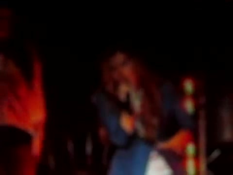Demi Unbroken Live In Panama (3619)