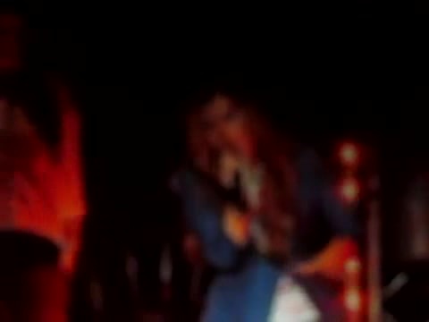 Demi Unbroken Live In Panama (3620)