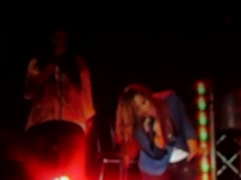 Demi Unbroken Live In Panama (3652)