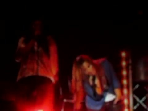Demi Unbroken Live In Panama (3655)