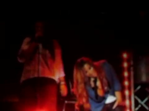 Demi Unbroken Live In Panama (3660)