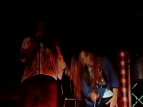 Demi Unbroken Live In Panama (3672)