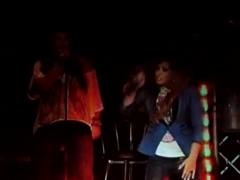 Demi Unbroken Live In Panama (3683)