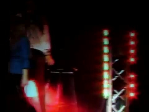 Demi Unbroken Live In Panama (3837)