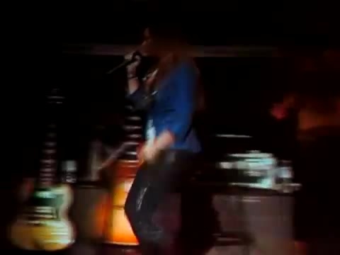 Demi Unbroken Live In Panama (3880)