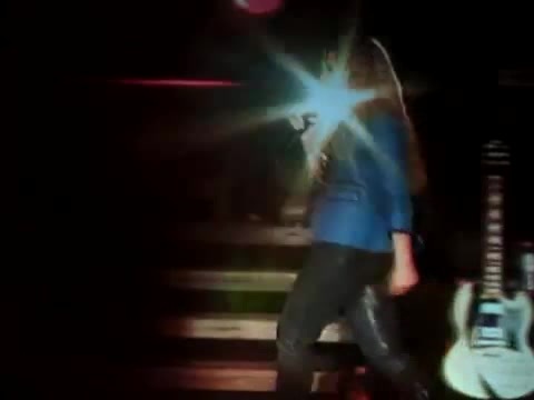 Demi Unbroken Live In Panama (3915)