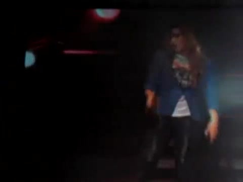 Demi Unbroken Live In Panama (3979)