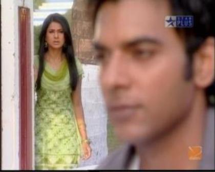 302046_235205899860641_114833878564511_645943_160288953_n - jennifer winget 3