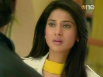 314683_229086840472547_114833878564511_623043_264068_n - jennifer winget 3