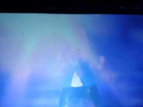 Demi Unbroken Live In Panama (4125)