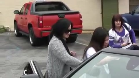 Demi Lovato looking healthy and happy spotted out and about in LA 0122