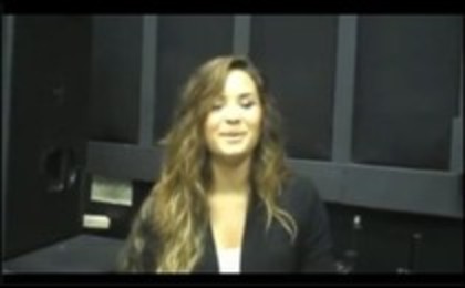 Demi Lovato Teases Some Of Her Tour Dances (21) - Demi Teases Some Of Her Tour Dances