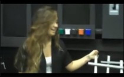 Demi Lovato Teases Some Of Her Tour Dances (53)