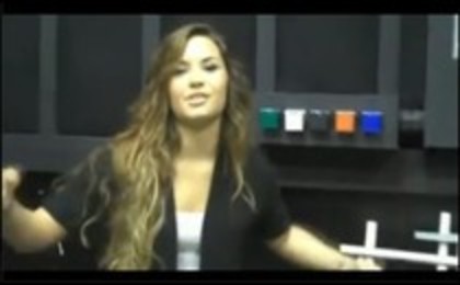 Demi Lovato Teases Some Of Her Tour Dances (60)