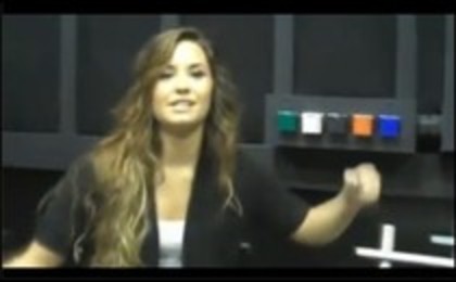 Demi Lovato Teases Some Of Her Tour Dances (61)