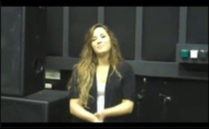 Demi Lovato Teases Some Of Her Tour Dances (76)