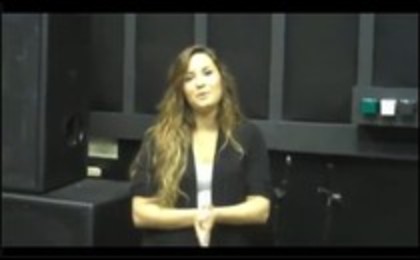 Demi Lovato Teases Some Of Her Tour Dances (78)