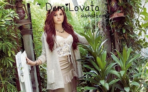  - o_O - Demii Lovato O_o