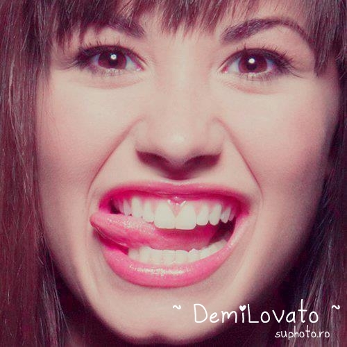  - o_O - Demii Lovato O_o