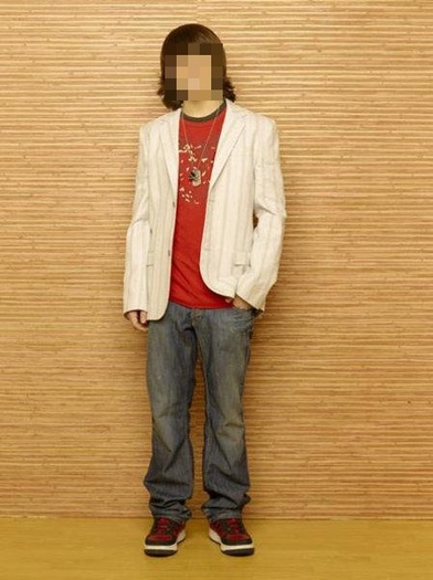 51.Mitchel Musso - Ghiceste vedeta