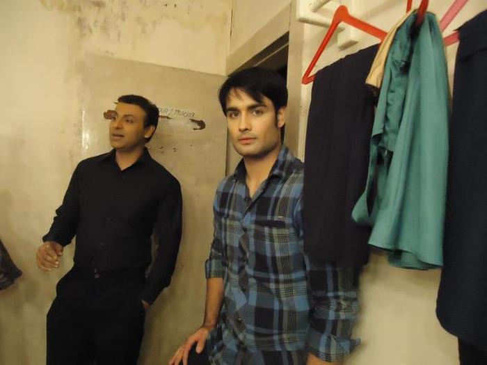 397216_215732028512619_125992330819923_497876_1483383621_n