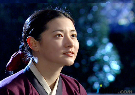 5:Lee Young Ae