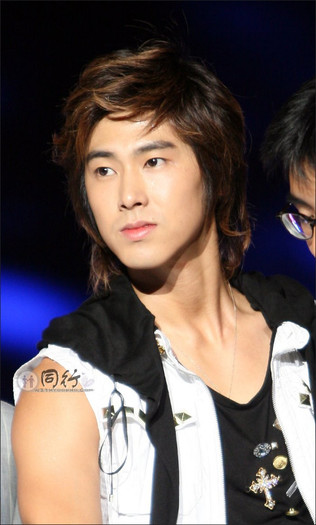 U-Know-Yunho5