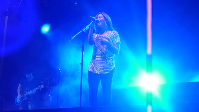 My Love Is Like A Star - Demi Lovato - Panama City_ April 13th. 0010 - Demi - Singing My Love Like A Star Live In Panama City