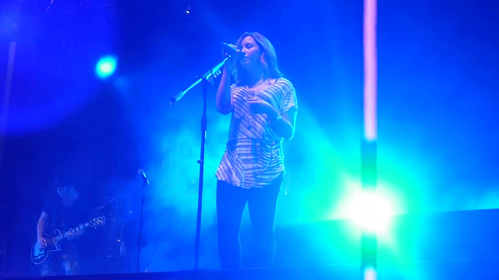 My Love Is Like A Star - Demi Lovato - Panama City_ April 13th. 0051 - Demi - Singing My Love Like A Star Live In Panama City
