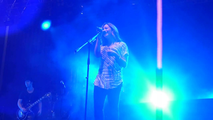 My Love Is Like A Star - Demi Lovato - Panama City_ April 13th. 0124 - Demi - Singing My Love Like A Star Live In Panama City