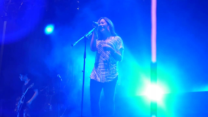 My Love Is Like A Star - Demi Lovato - Panama City_ April 13th. 0145