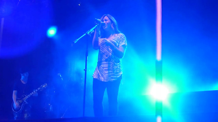My Love Is Like A Star - Demi Lovato - Panama City_ April 13th. 0249 - Demi - Singing My Love Like A Star Live In Panama City