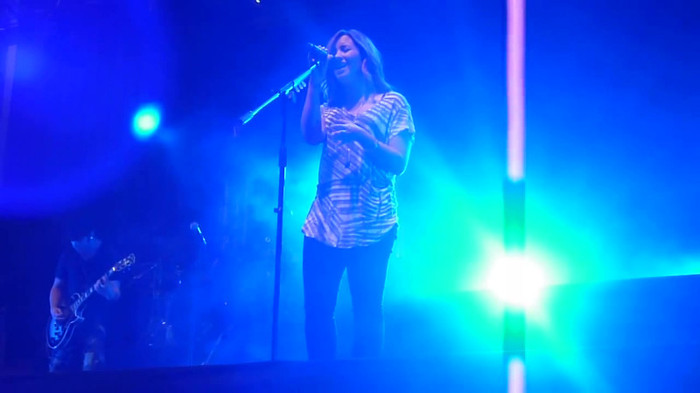 My Love Is Like A Star - Demi Lovato - Panama City_ April 13th. 0278