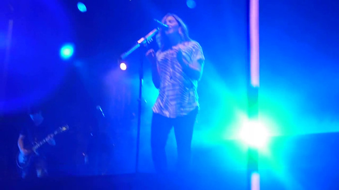 My Love Is Like A Star - Demi Lovato - Panama City_ April 13th. 0334 - Demi - Singing My Love Like A Star Live In Panama City