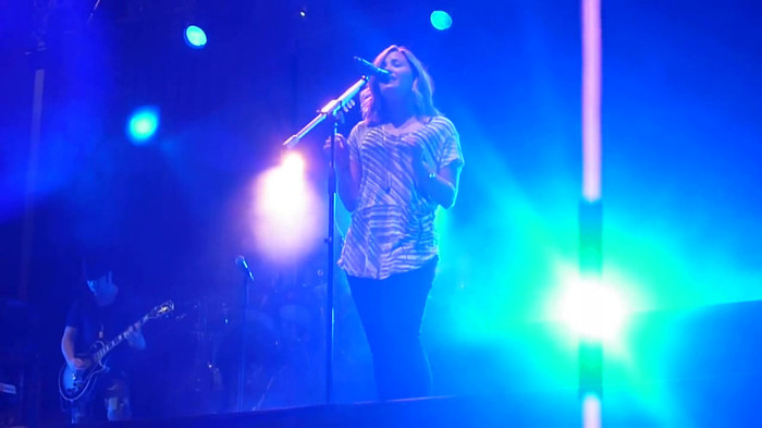 My Love Is Like A Star - Demi Lovato - Panama City_ April 13th. 0364 - Demi - Singing My Love Like A Star Live In Panama City