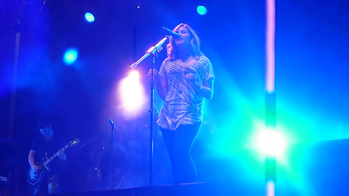 My Love Is Like A Star - Demi Lovato - Panama City_ April 13th. 0380 - Demi - Singing My Love Like A Star Live In Panama City