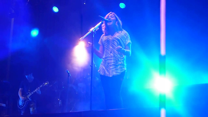 My Love Is Like A Star - Demi Lovato - Panama City_ April 13th. 0392 - Demi - Singing My Love Like A Star Live In Panama City