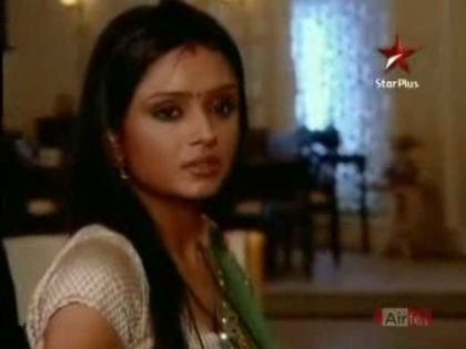 00_05_49 - B-parul chauhan-B