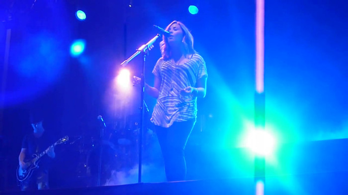 My Love Is Like A Star - Demi Lovato - Panama City_ April 13th. 0465 - Demi - Singing My Love Like A Star Live In Panama City