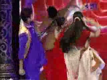 00_03_17 - Jennifer Winget - Dance Performance - Lux Perfect Bride Grand Finale