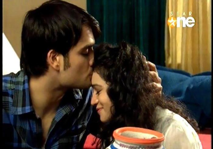 561931_331317143594496_128078377251708_944458_2062771020_n - De ce